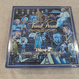 Trivial Pursuit Volume II Master‎ Game A Genus Edition Vtg Board Game Blue Box